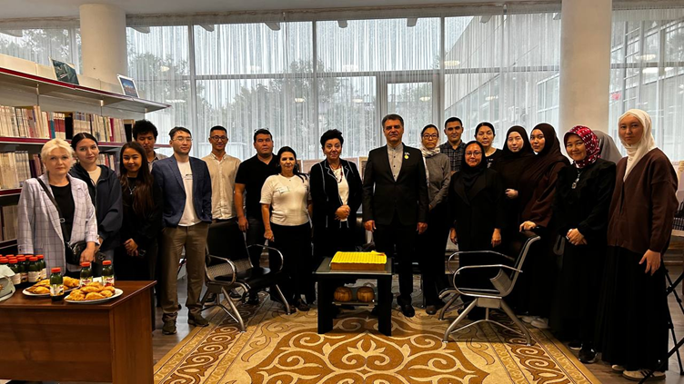 A New Persian Language Course Has Started in Kazakhstan