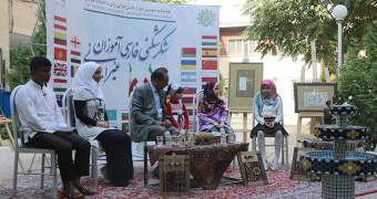 «شکرشکنی فارسی‌آموزان غیرایرانی» در برنامه مشاعره