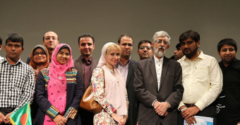 فارسی آموزان سفیران صلح و دوستی برای ایران در جهان باشند