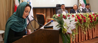 گردشگری و تجارت نقش مهمی در گسترش زبان فارسی دارد