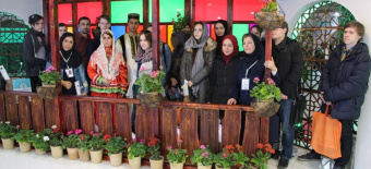 زبان فارسی، رمز هویت ملی و پل ارتباطی ایران با جهان