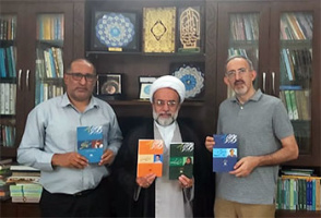 رونمایی از کتاب‌های شاعران پارسی‌زبان هند