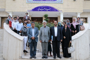 لزوم تربیت معلم غیرایرانی زبان فارسی برای خارج از کشور+گزارش تصویری