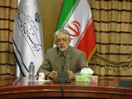 «شاهنامه» یک منظومه انسانی است / زبان فارسی دریچه‌ای به دوران گذشته است