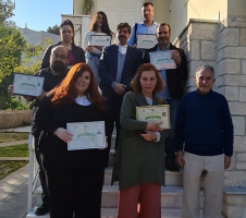 گرامیداشت حکیم عطار نیشابوری در جمع فارغ التحصیلان زبان فارسی در یونان