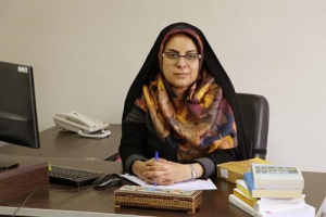 گسترش زبان فارسی منحصر به تولید کتاب نباشد