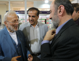 راه اندازی بنیاد سعدی یکی از خدمات ارزشمند آقای حدادعادل است