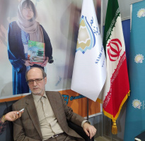 کلید ورود افکار عمومی دنیا به فرهنگ غنی ایران، زبان فارسی است