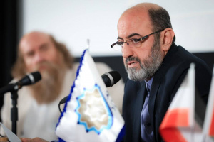 نقش کم سینما در آموزش زبان فارسی
